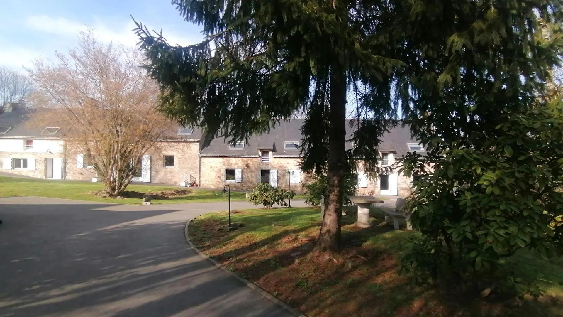Holiday home Les Gites De L'Etang De La Foret 2 Brandivy